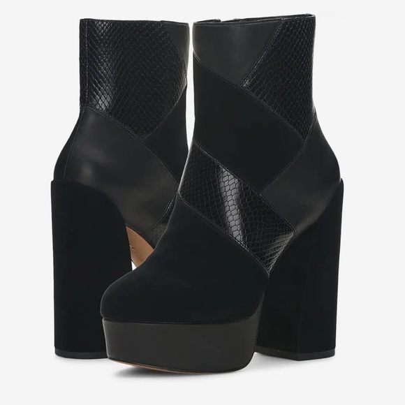 Vince Camuto Shoes - Vince Camuto Gilisama platforms